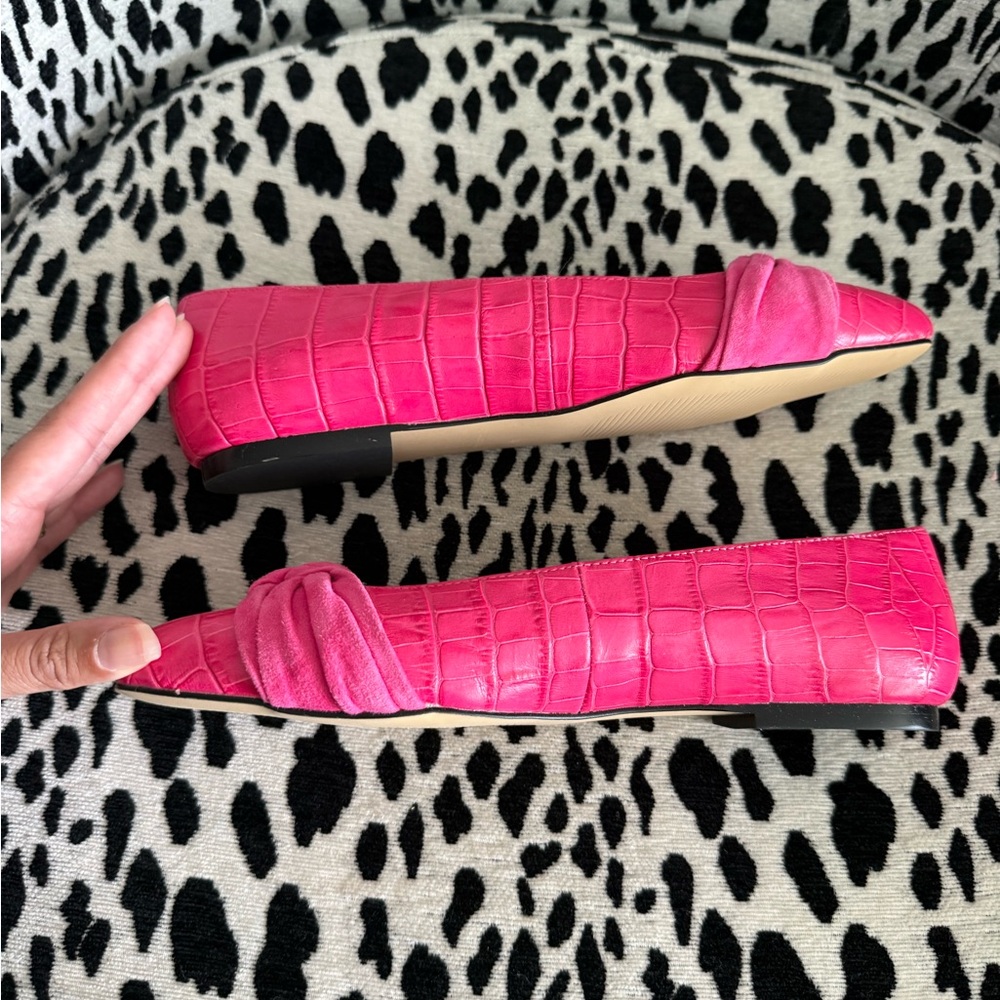 Hot Pink Croc-Embossed Talbots Women's Loafers Size 8M - Picture 13 of 14